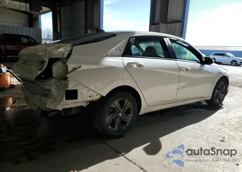 2022 Hyundai Elantra Sel from USA, damaged, VIN 5NPLM4AG7NH069900